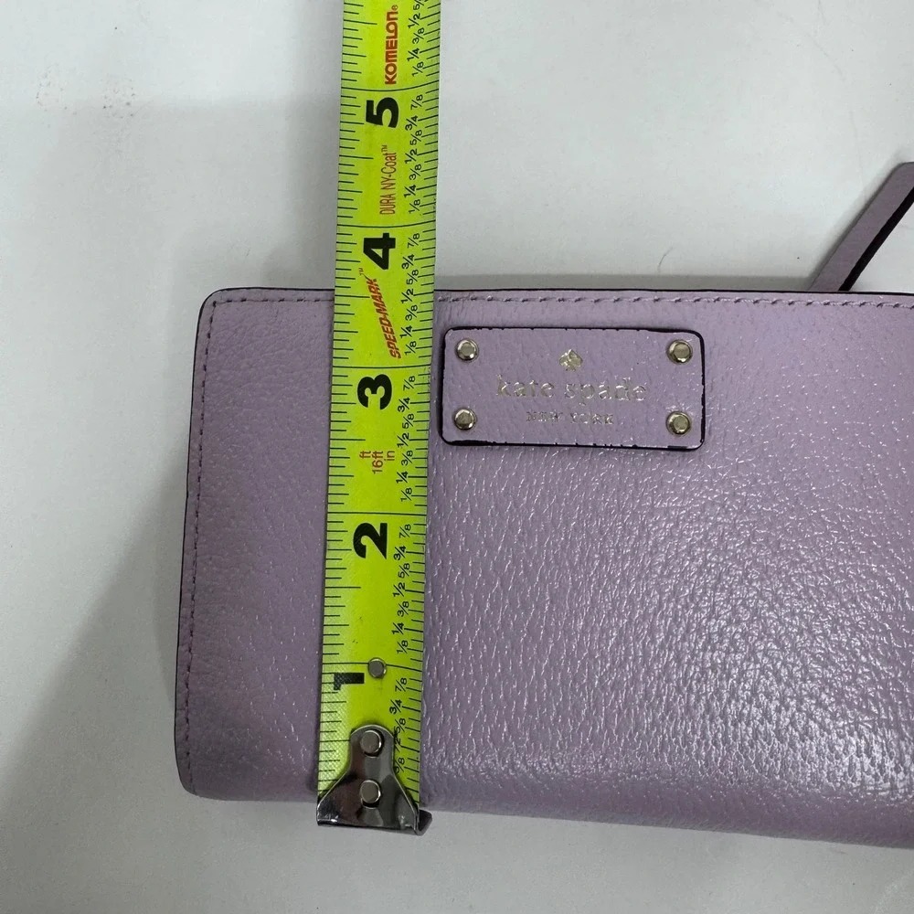 Kate Spade New York Lavender Purple Pebbled Leather Bifold Wallet ID Window